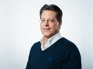 Frank Giessmann - ZSK STICKMASCHINEN - Vertriebsmanager USA